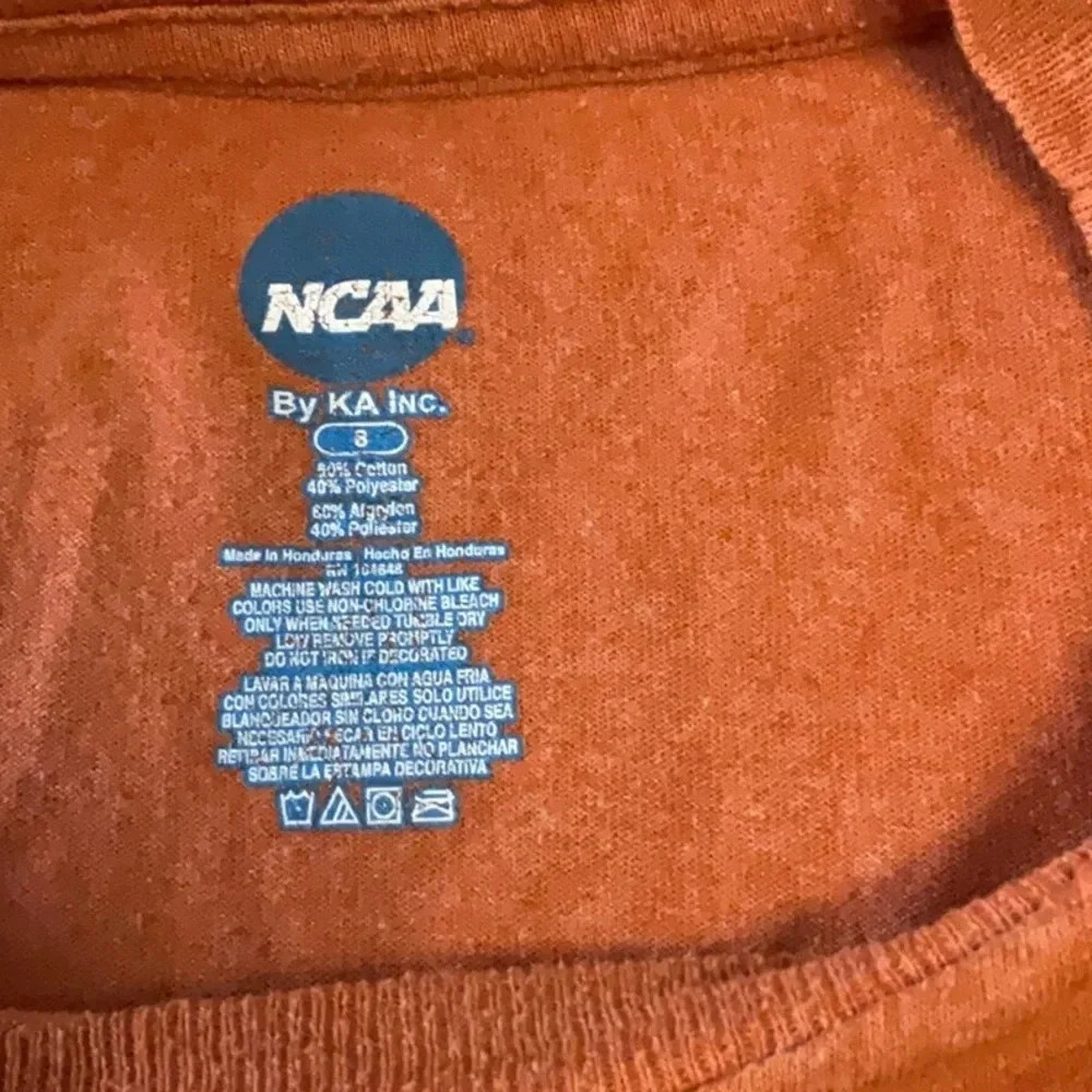 NCAA - Picture 3 of 3